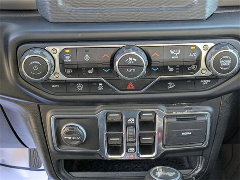 Used 2020 Jeep Wrangler Unlimited Sport S image 19