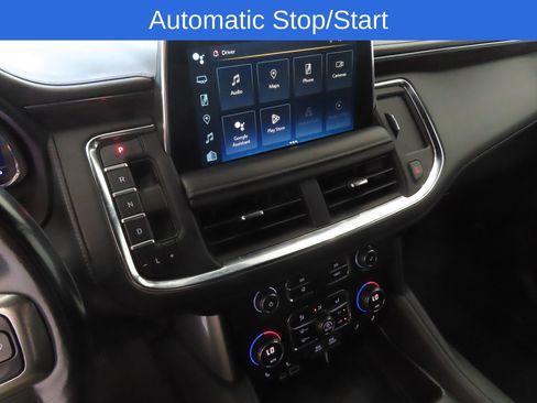 Used 2022 Chevrolet Tahoe Z71 w/ Luxury Package AWD/4WD image 18