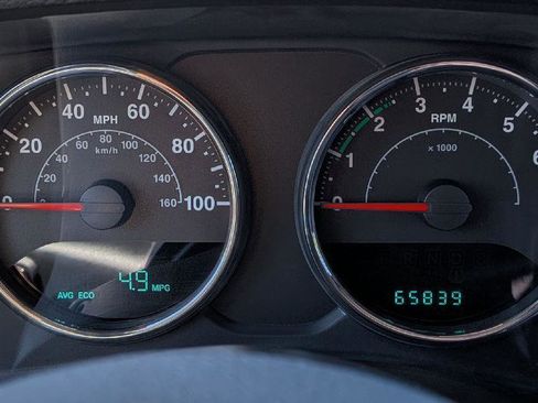 Used 2013 Jeep Wrangler Sport AWD/4WD image 20