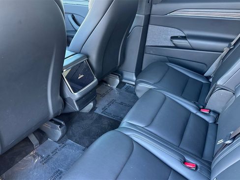 Used 2023 Tesla Model X image 12