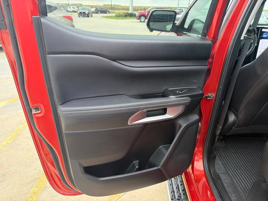 Used 2024 Ford Ranger Lariat w/ FX4 Off-Road Package AWD/4WD image 23
