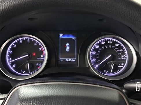 Used 2024 Toyota Camry LE image 27