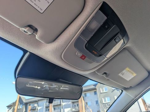 Certified 2023 Kia Niro EX image 29