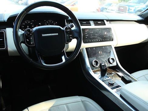 Used 2019 Land Rover Range Rover Sport HSE AWD/4WD image 10