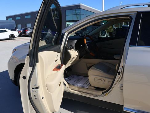 Used 2012 Lexus RX 350 FWD image 25