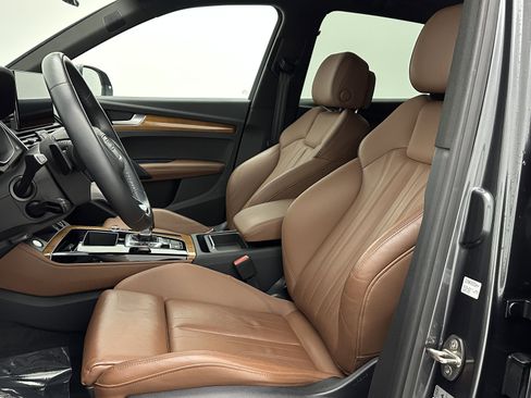 Used 2022 Audi Q5 e Premium Plus w/ Premium Plus Package image 15