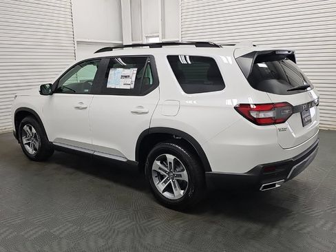 New 2026 Honda Pilot EX-L image 5