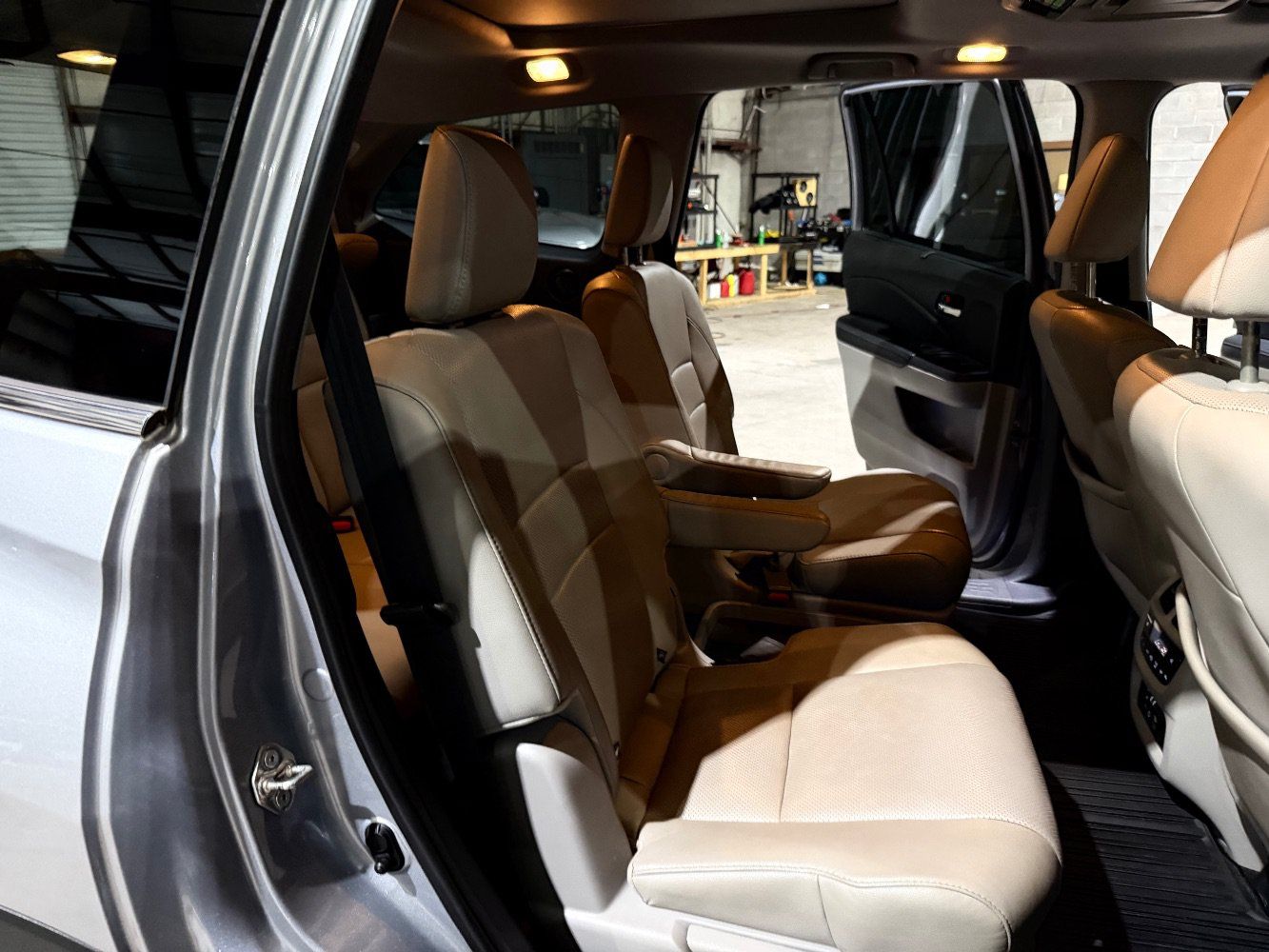 Used 2018 Honda Pilot Elite image 23