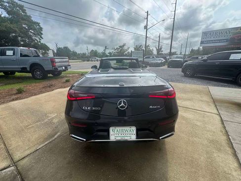 Used 2025 Mercedes-Benz CLE 300 4MATIC Cabriolet w/ Night Package image 6