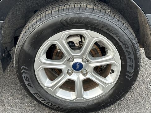 Used 2018 Ford EcoSport SE w/ SE Convenience Package image 11