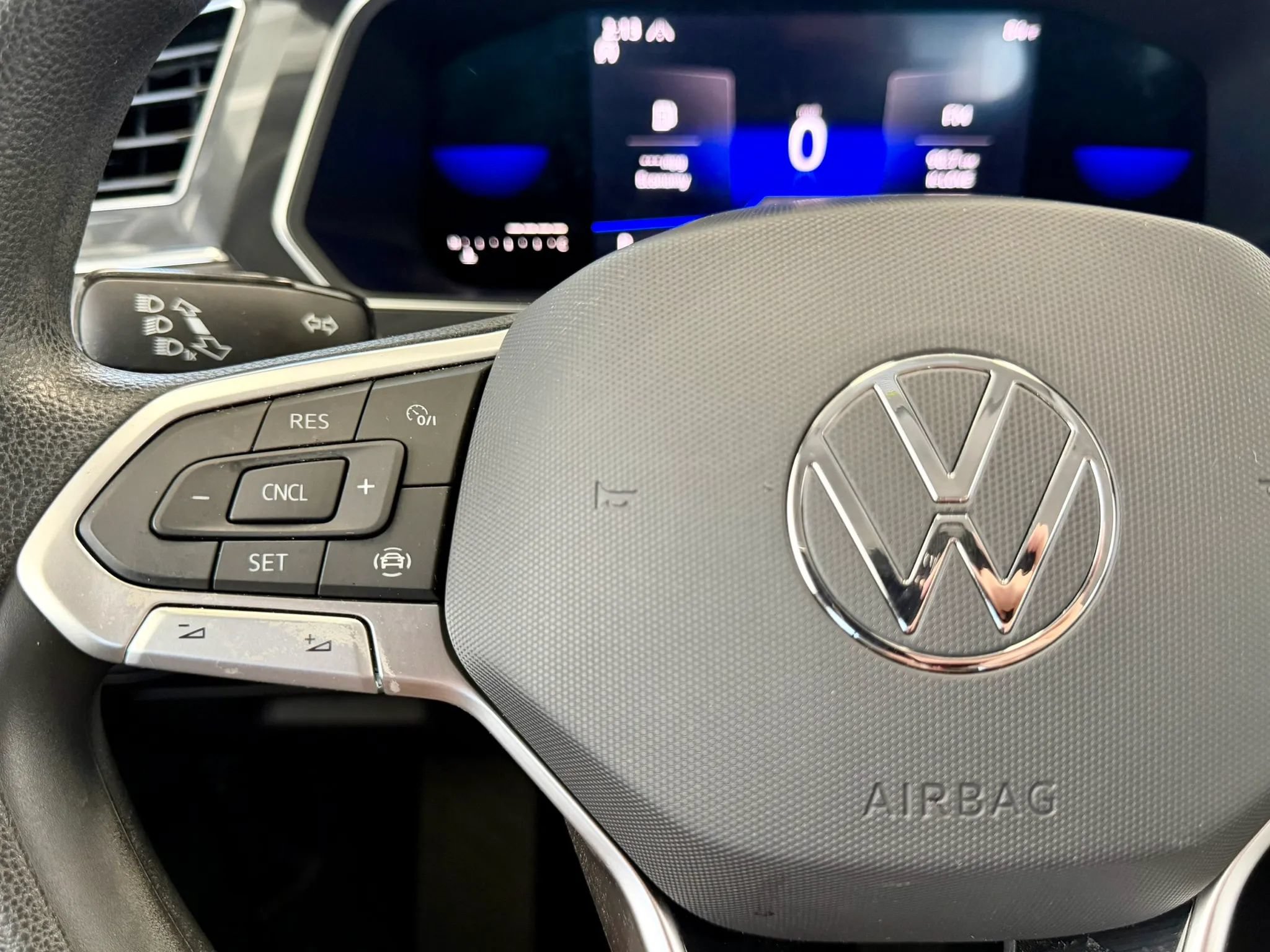 Used 2022 Volkswagen Tiguan S AWD/4WD image 28