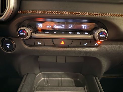 Used 2025 MAZDA CX-50 AWD 2.5 Hybrid w/ Premium Pkg image 22