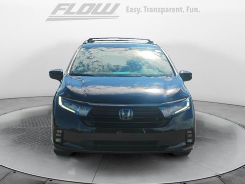 Used 2023 Honda Odyssey Sport image 2