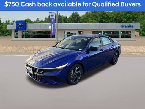 New 2025 Hyundai Elantra Sport image 2