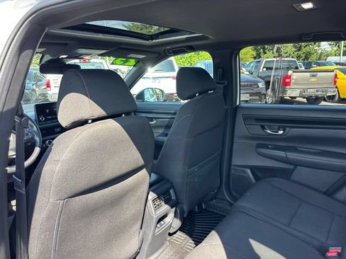 Used 2023 Honda CR-V Sport image 9