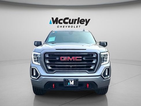 Used 2021 GMC Sierra 1500 AT4 w/ AT4 Premium Package AWD/4WD image 2