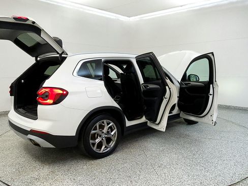 Used 2022 BMW X3 xDrive30i AWD/4WD image 12
