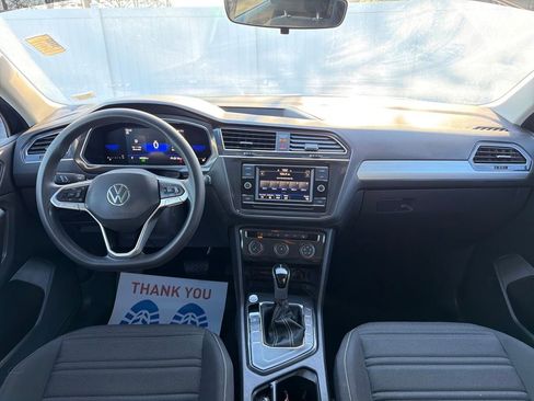 Used 2023 Volkswagen Tiguan S image 21