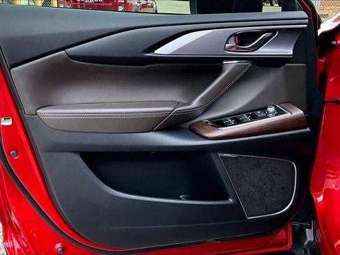 Used 2021 MAZDA CX-9 Signature image 24