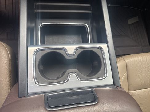 Used 2017 GMC Sierra 1500 SLT image 19