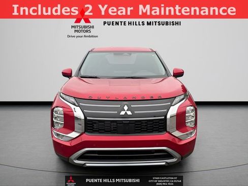 New 2026 Mitsubishi Outlander SE image 2