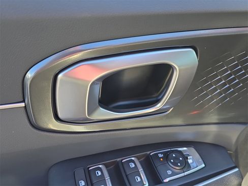 New 2026 Kia Sorento S image 20