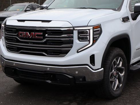 New 2026 GMC Sierra 1500 SLT w/ SLT Premium Plus Package AWD/4WD image 4