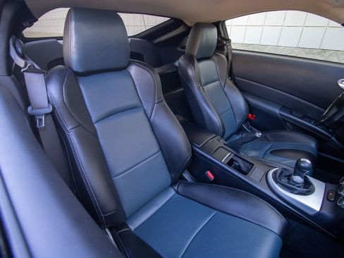 Used 2007 Nissan 350Z Coupe RWD image 15