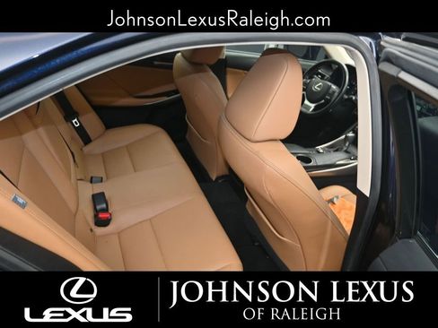 Used 2018 Lexus IS 300 AWD w/ Comfort Package image 12