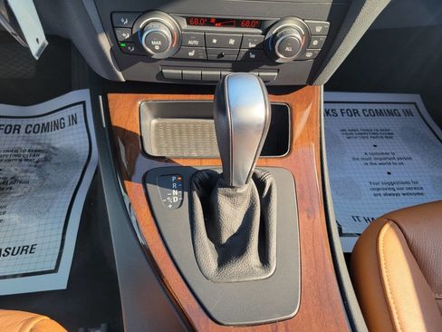 Used 2011 BMW 328i xDrive Sedan image 21