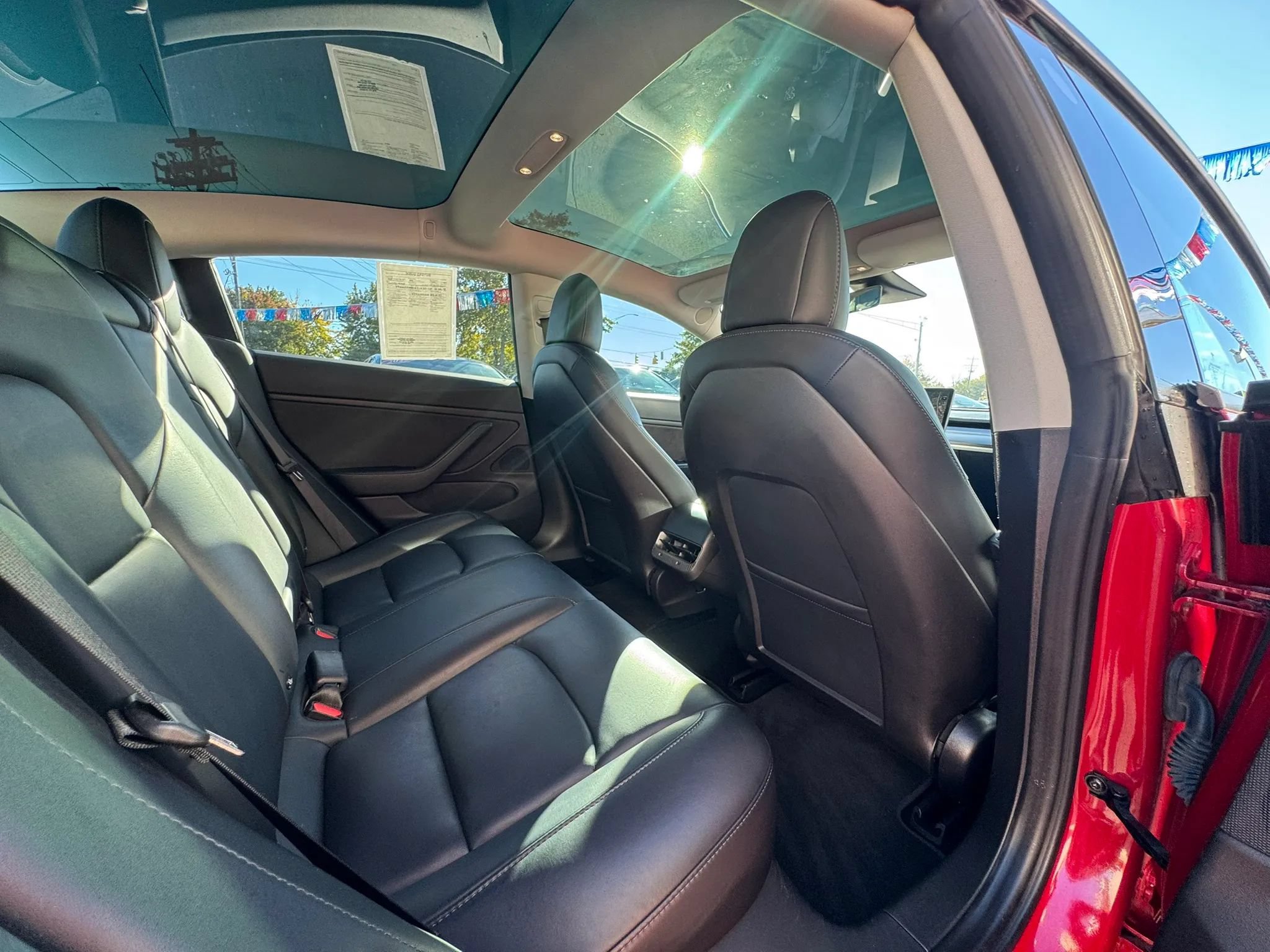 Used 2018 Tesla Model 3 Long Range AWD/4WD image 14