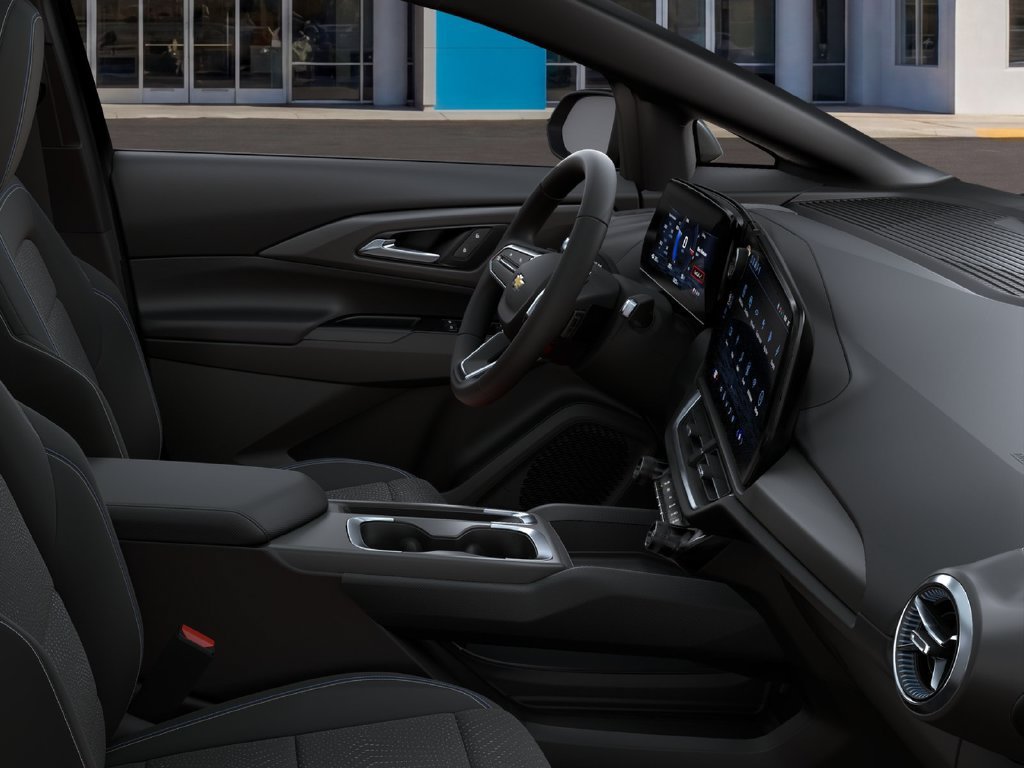 New 2026 Chevrolet Equinox EV LT FWD image 11