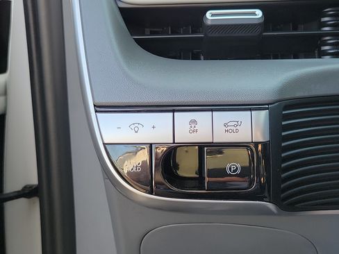 Certified 2024 Hyundai Ioniq 5 SEL RWD image 12