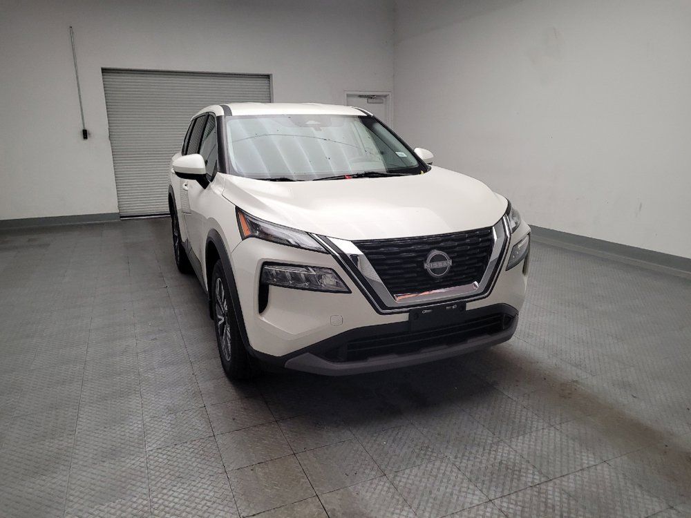 Used 2023 Nissan Rogue SV FWD image 14