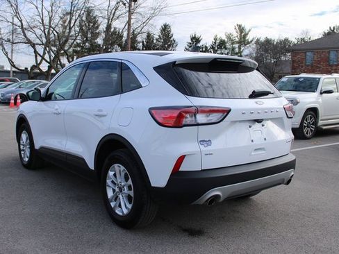 Used 2022 Ford Escape SE w/ Cold Weather Package image 38