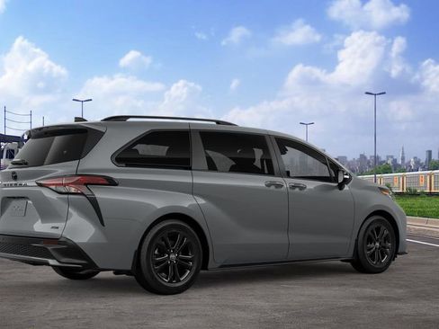 New 2026 Toyota Sienna XSE AWD/4WD image 10