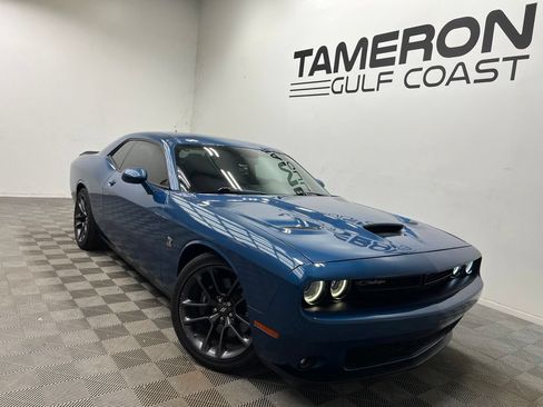 Used 2021 Dodge Challenger R/T Scat Pack RWD image 13