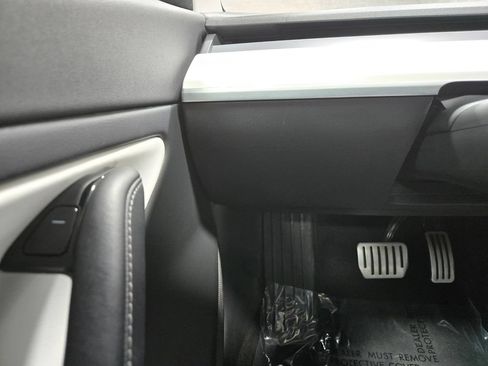 Used 2018 Tesla Model 3 Performance AWD/4WD image 14