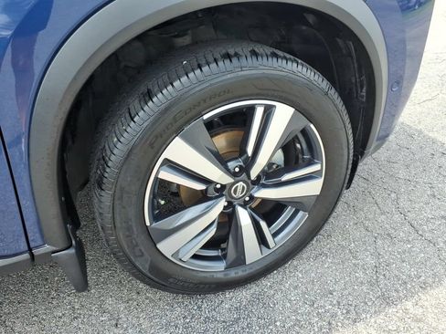 Used 2021 Nissan Rogue Platinum FWD image 9