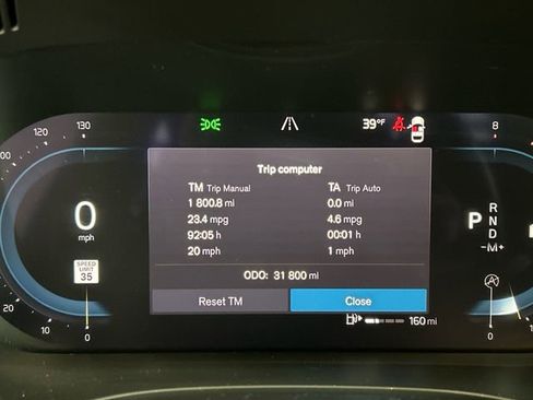 Certified 2023 Volvo XC60 B5 Plus image 12