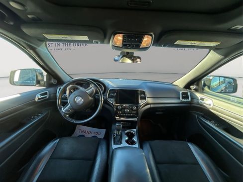 Used 2021 Jeep Grand Cherokee Laredo X image 20