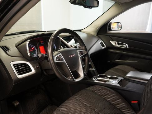 Used 2017 GMC Terrain SLE w/ Convenience Package image 6