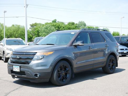 Used 2015 Ford Explorer Sport w/ Equipment Group 401A AWD/4WD image 5