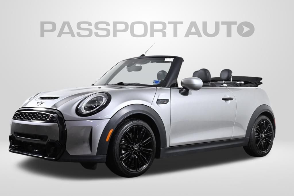 Used 2024 MINI Cooper S FWD image 1