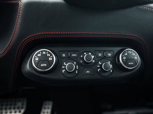 Used 2015 Ferrari 458 Italia Coupe image 40