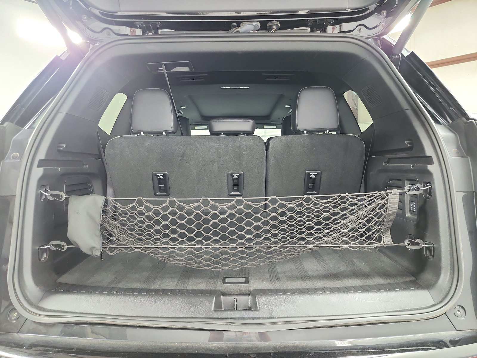 Used 2025 GMC Acadia Denali w/ Super Cruise Package AWD/4WD image 47