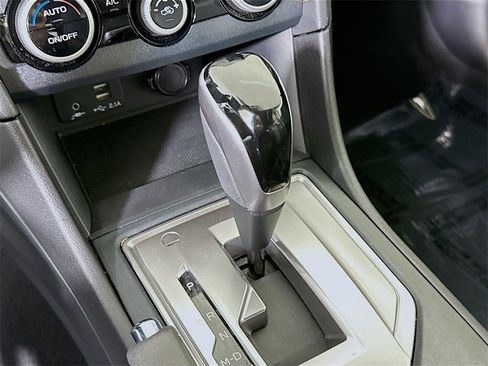 Certified 2023 Subaru Crosstrek 2.0i Premium image 10