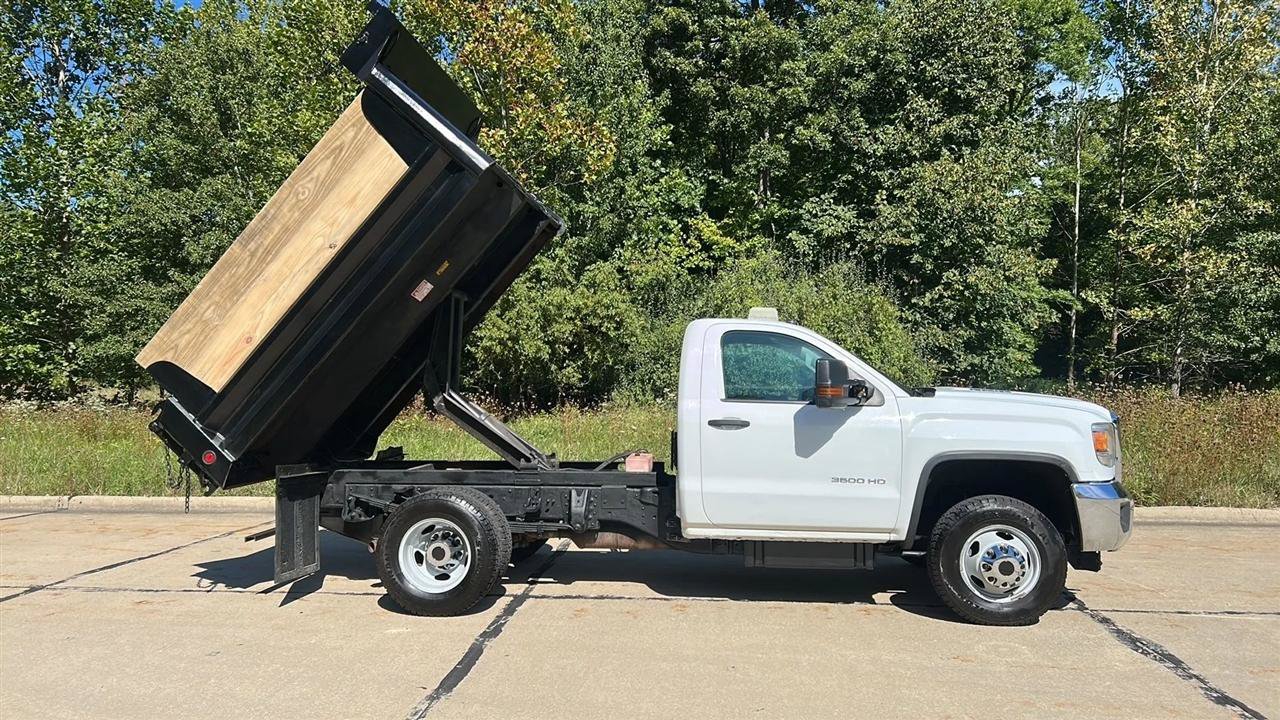 Used 2015 GMC Sierra 3500 4x4 Regular Cab w/ Sierra Convenience Package image 24