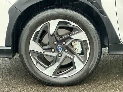 Certified 2025 Subaru Crosstrek 2.5i Limited image 35