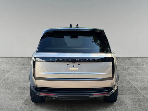 Used 2024 Land Rover Range Rover Long Wheelbase Autobiography AWD/4WD image 11